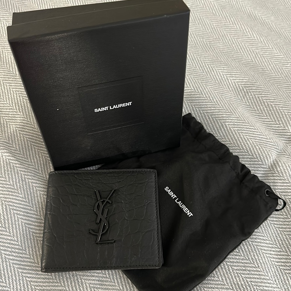 Saint Laurent Men’s Logo Wallet - Never Used